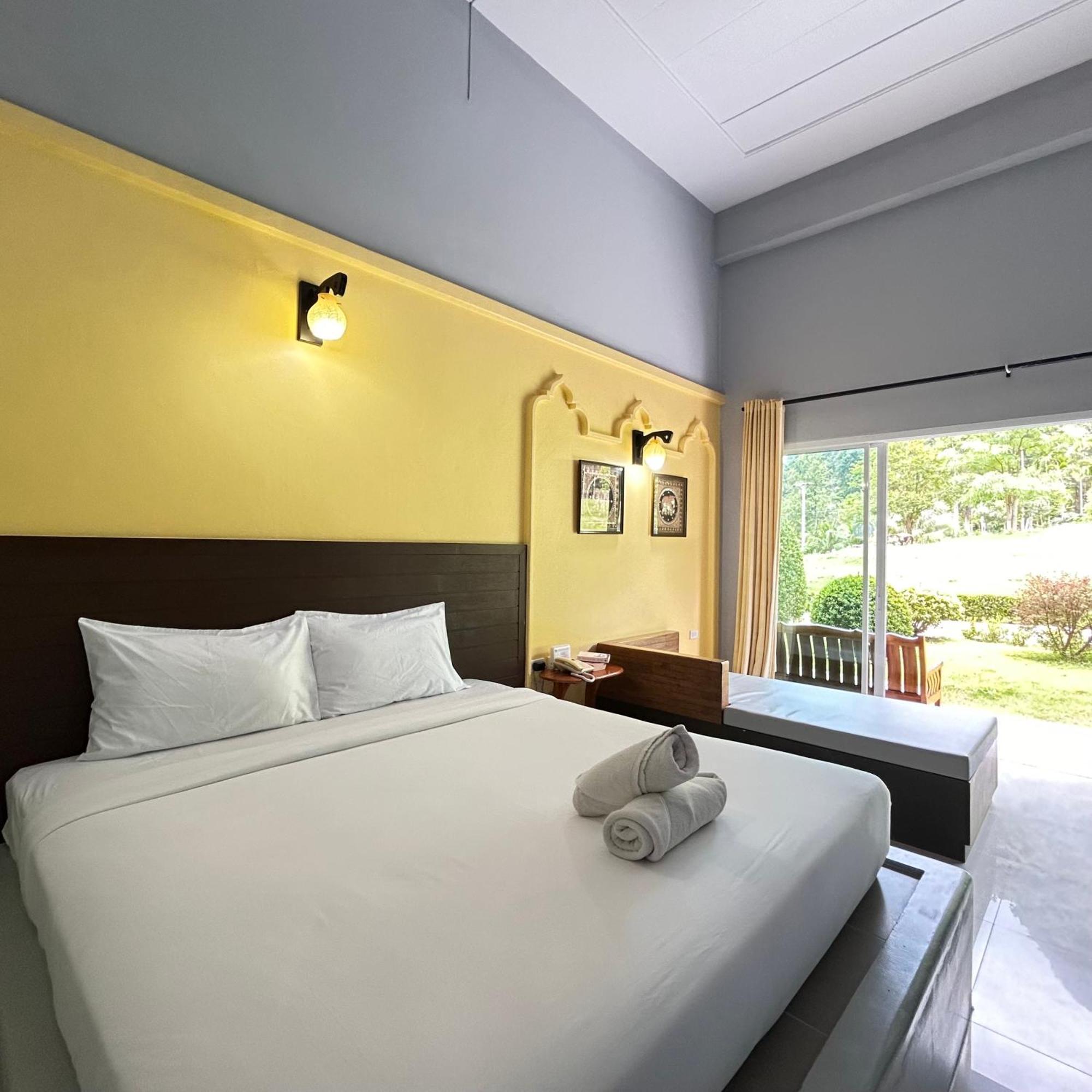 Arawan Krabi Beach Resort Aunammau Kültér fotó